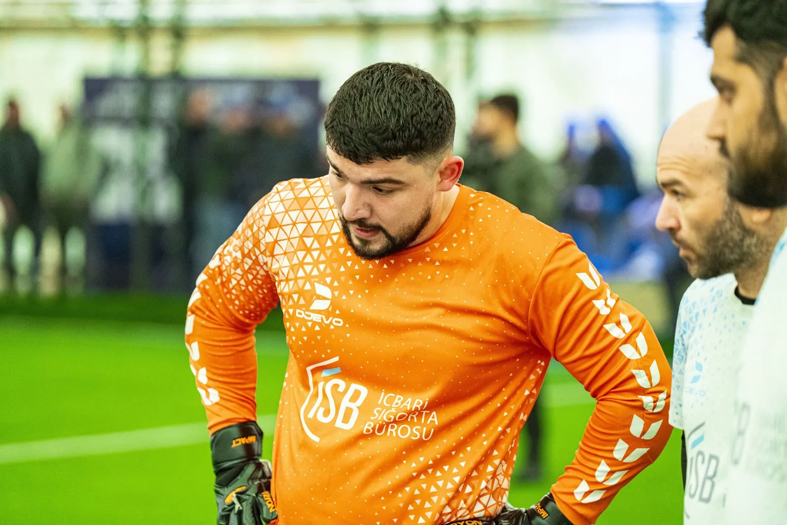 Sığorta sektoru üzrə minifutbol turnirində I tur başa çatdı